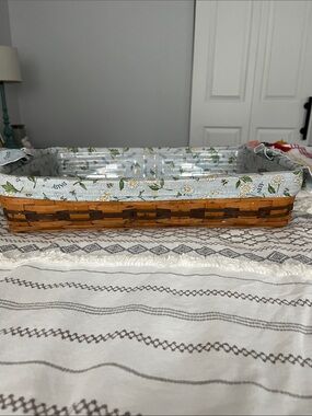Longaberger: with Daisy Liner - Brown and Green